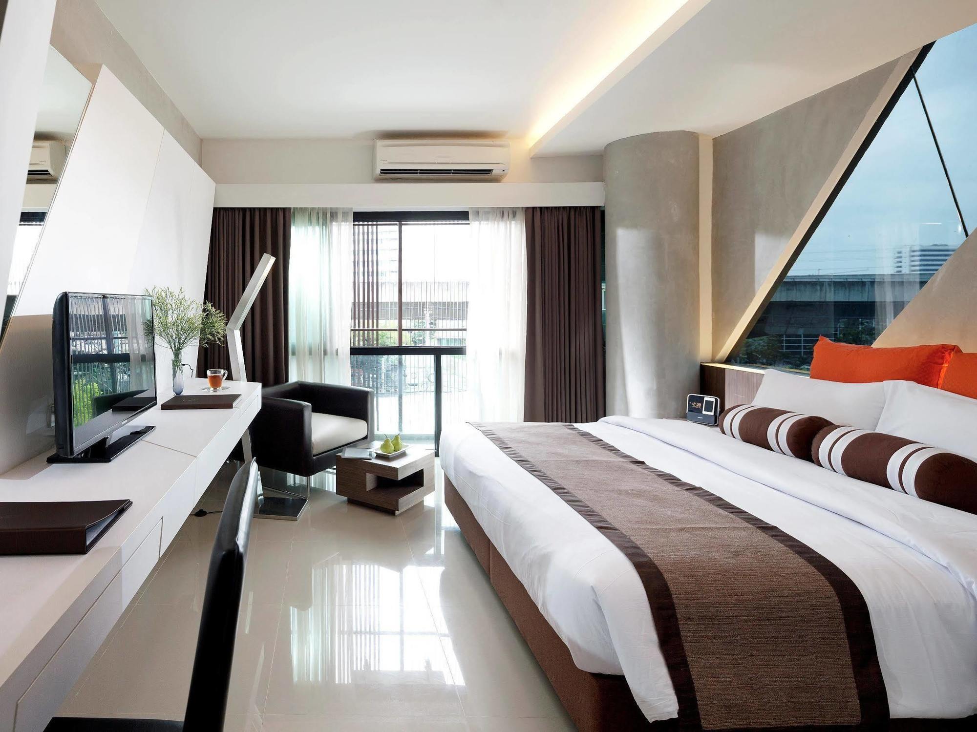 Nine Forty One Hotel Bangkok Bagian luar foto